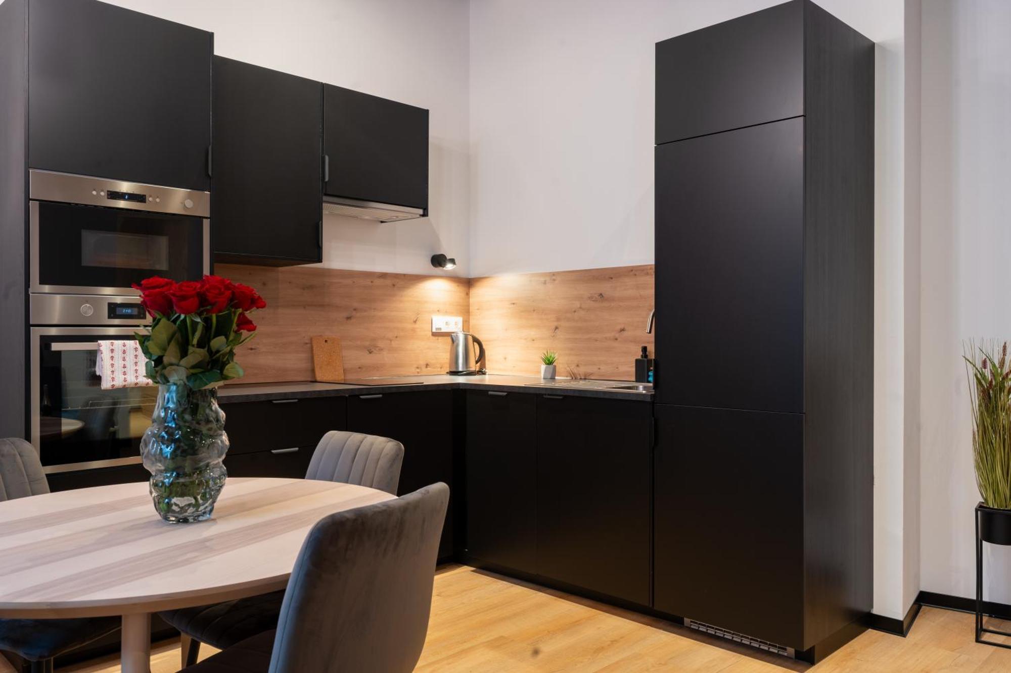 Hviezdoslavova Apartments, Trnava Centre, Parking Available المظهر الخارجي الصورة