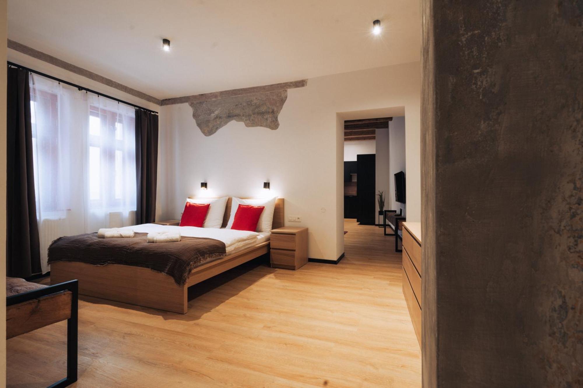Hviezdoslavova Apartments, Trnava Centre, Parking Available المظهر الخارجي الصورة